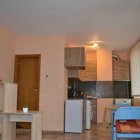 Raya Apartament
